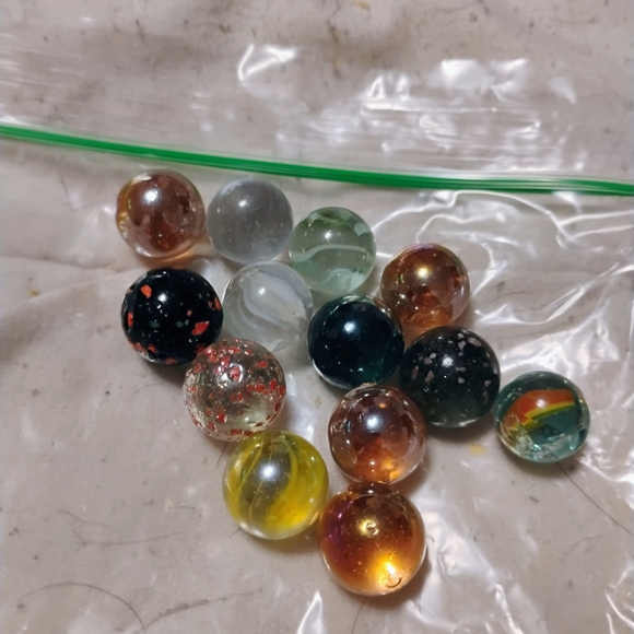 Assorted Glass Marbles Collection - Picture 8 of 11